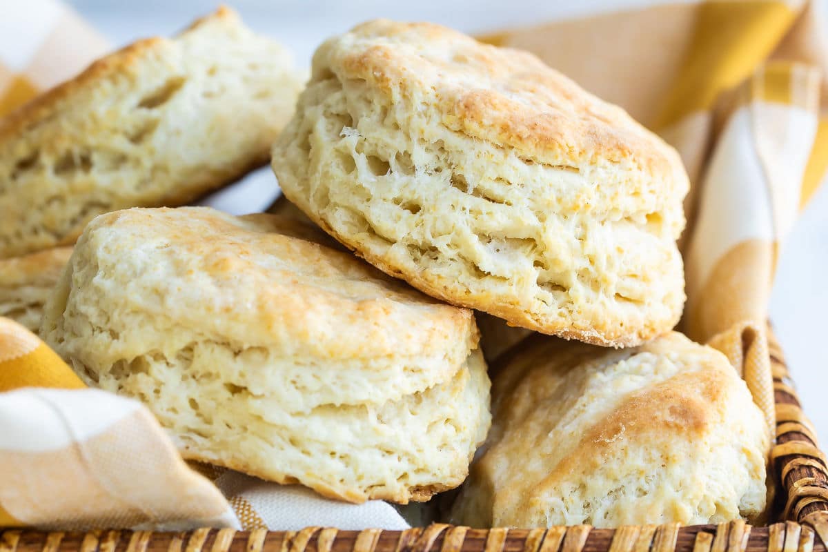 Read more about the article 3 Ingredient Biscuit Recipe: Perfect for Beginners